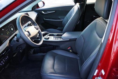 2022 Kia EV6 Wind