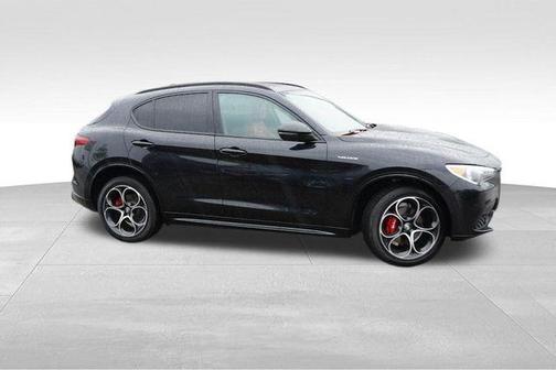 2023 Alfa Romeo Stelvio Veloce