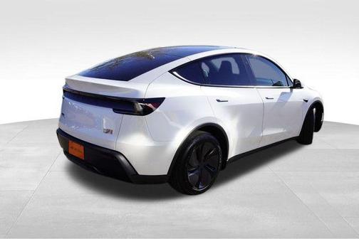 2026 Tesla Model Y Long Range