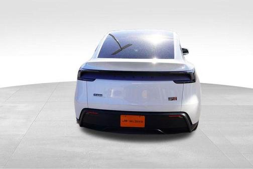 2026 Tesla Model Y Long Range
