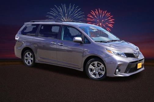 Predawn Gray Mica 2019 Toyota Sienna SE Premium