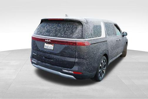 2023 Kia Carnival EX