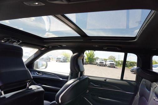 2023 Jeep Grand Cherokee 4xe Overland