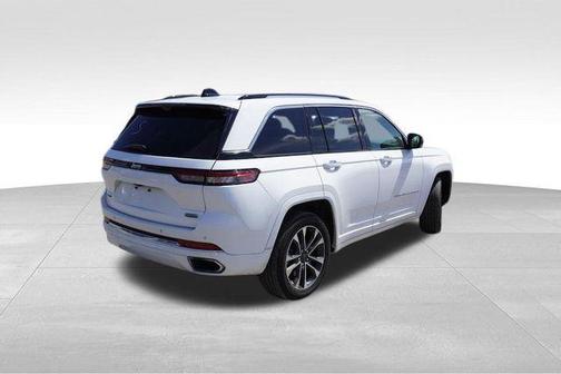 2023 Jeep Grand Cherokee 4xe Overland