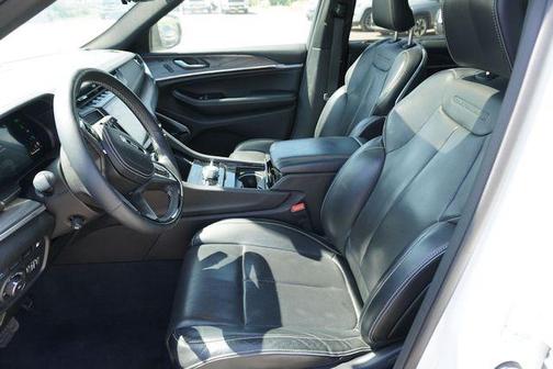 2023 Jeep Grand Cherokee 4xe Overland