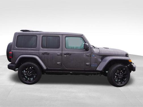 Granite Crystal Clearcoat Metallic 2025 Jeep Wrangler 4xe Sahara