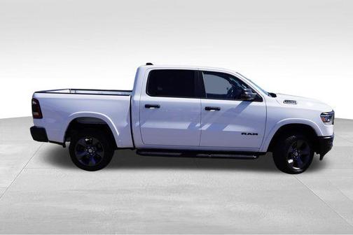 Bright White Clearcoat 2023 RAM 1500 Big Horn