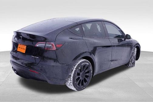 2025 Tesla Model Y Long Range