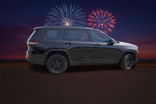 Diamond Black 2024 Jeep Grand Cherokee L Laredo