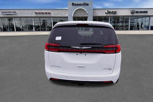 2026 Chrysler Pacifica Limited