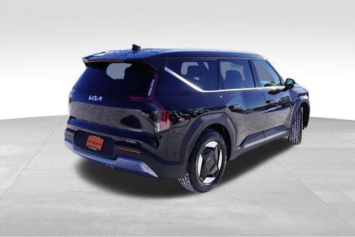 2026 Kia EV9 Wind