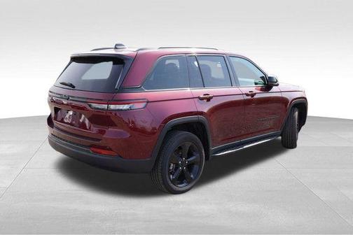2024 Jeep Grand Cherokee Laredo
