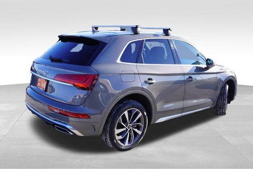 2024 Audi Q5 45 S line quattro Premium