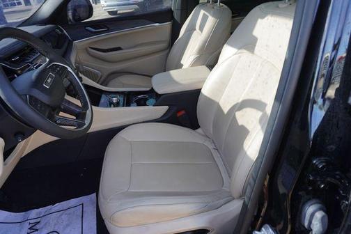 2022 Jeep Grand Cherokee 4xe Base