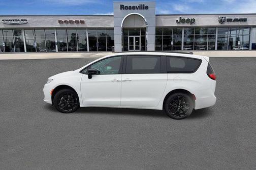 2026 Chrysler Pacifica Limited