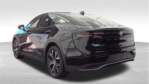 2025 Toyota Crown XLE