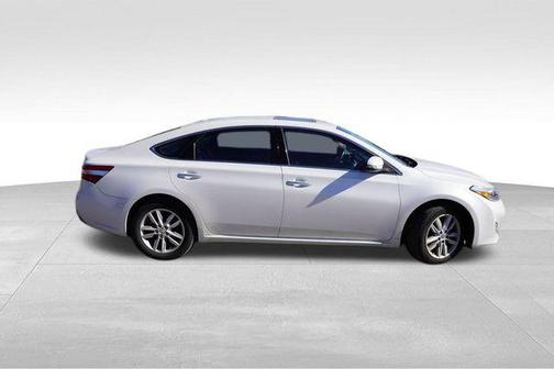 2014 Toyota Avalon XLE Premium