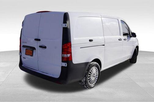 2021 Mercedes-Benz Metris Base