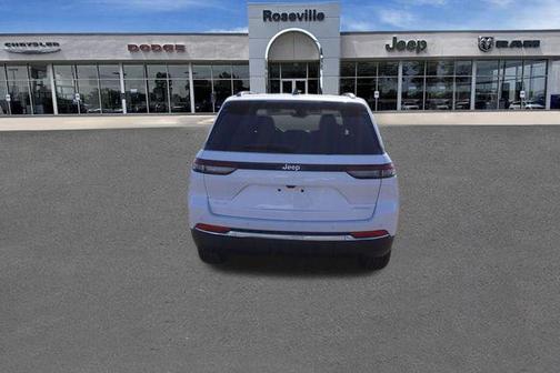 2025 Jeep Grand Cherokee Laredo X