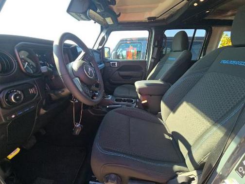 2025 Jeep Wrangler 4xe Rubicon