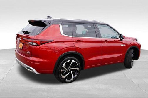 2023 Mitsubishi Outlander PHEV SEL