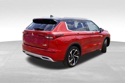 2023 Mitsubishi Outlander PHEV SEL