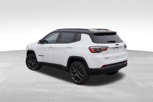 Bright White Clearcoat 2026 Jeep Compass Limited