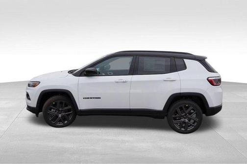 Bright White Clearcoat 2026 Jeep Compass Limited