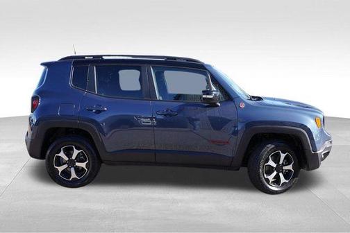 2022 Jeep Renegade Trailhawk