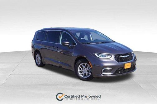 2023 Chrysler Pacifica Touring-L