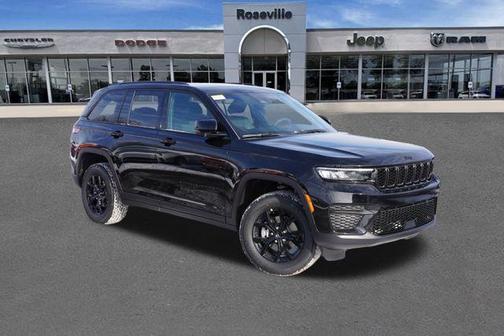2025 Jeep Grand Cherokee Laredo