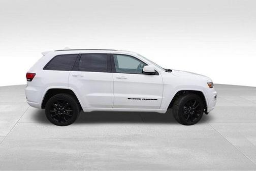 2022 Jeep Grand Cherokee WK Laredo