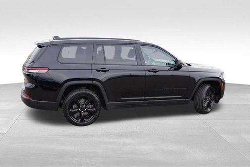2021 Jeep Grand Cherokee L Laredo