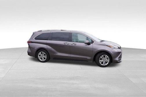 2021 Toyota Sienna