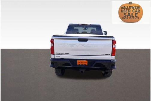 2022 Chevrolet Silverado 2500 Custom