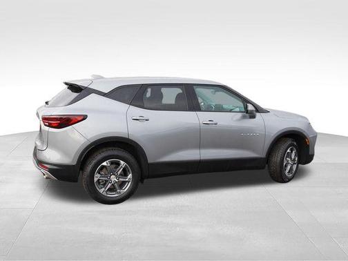 Sterling Gray Metallic 2025 Chevrolet Blazer LT