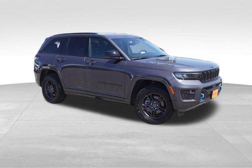 2025 Jeep Grand Cherokee 4xe Base