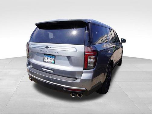 Sterling Gray Metallic 2023 Chevrolet Suburban High Country