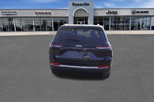 2025 Jeep Grand Cherokee 4xe Base