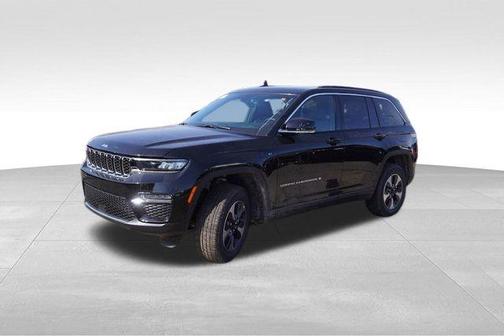 2025 Jeep Grand Cherokee 4xe Base