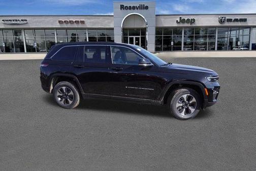 2025 Jeep Grand Cherokee 4xe Base