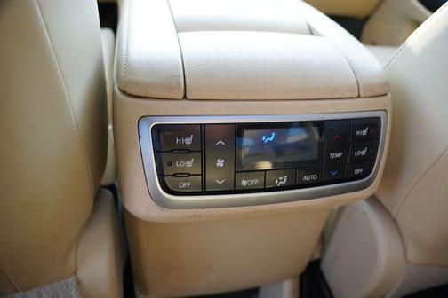 2015 Toyota Highlander Limited Platinum