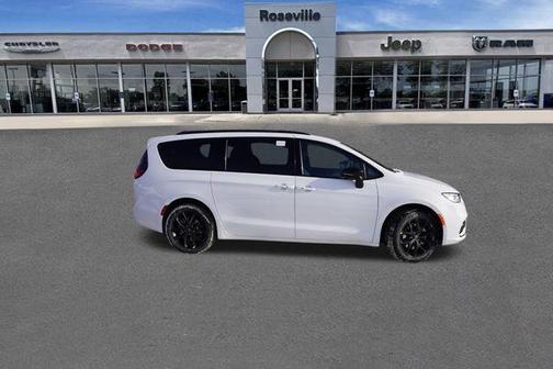 2026 Chrysler Pacifica Limited