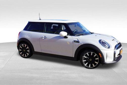 2023 MINI Hardtop Cooper