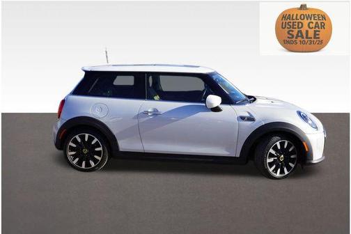 2023 MINI Hardtop Cooper