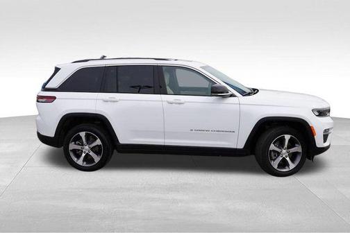 2023 Jeep Grand Cherokee 4xe Base