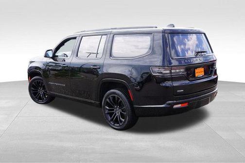 2022 Jeep Grand Wagoneer Series II