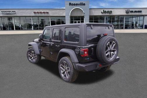 2025 Jeep Wrangler 4xe Sport