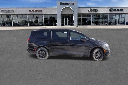 2026 Chrysler Pacifica Limited