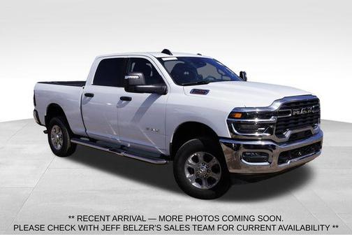 Bright White Clearcoat 2026 RAM 2500 Big Horn